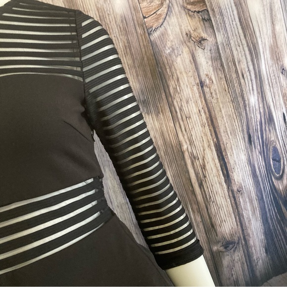 Lulu’s Mini Dress - Picture 5 of 12